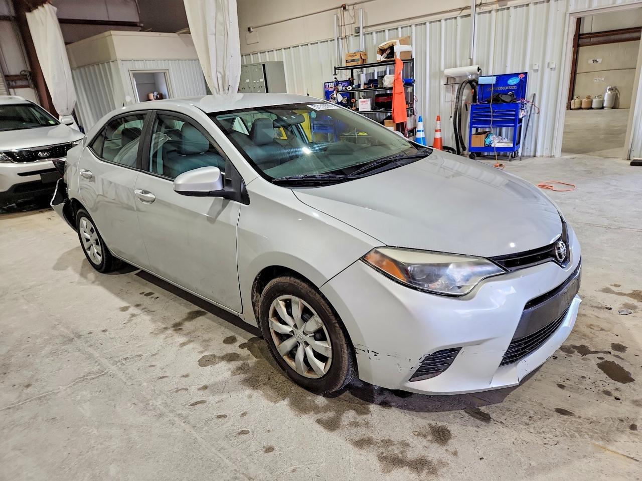 2016 Toyota Corolla Le - Фото 4