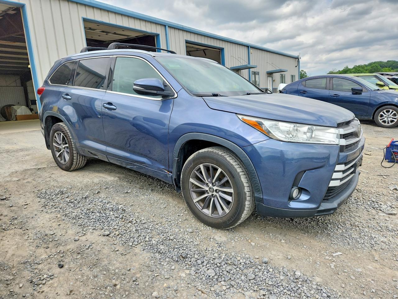 2017 Toyota Higlander - Фото 4