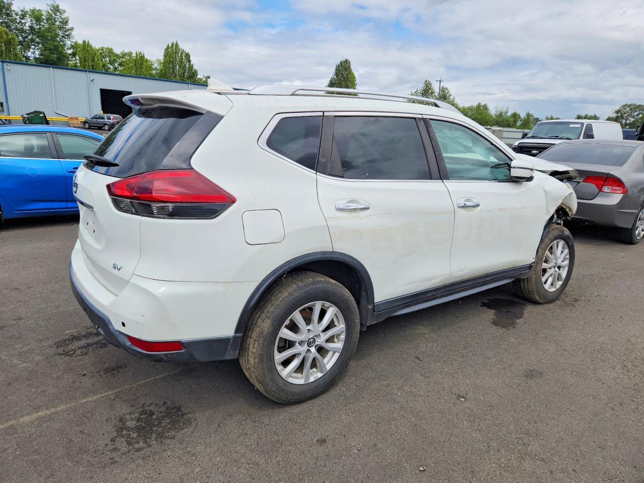 2017 Nissan Rogue Sv - Фото 3