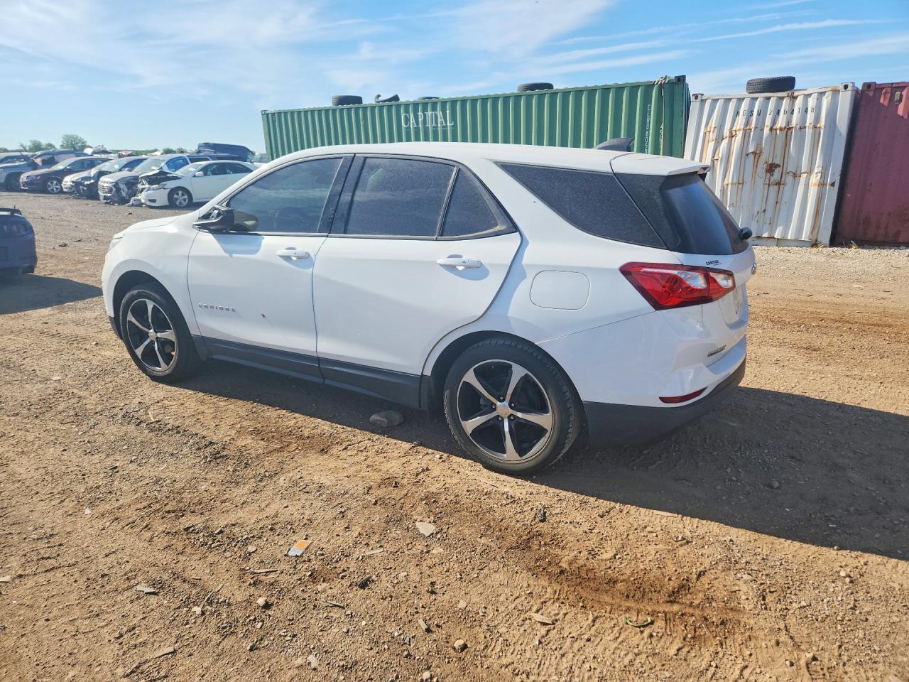 2019 Chevrolet Equinox Ls - Image 2