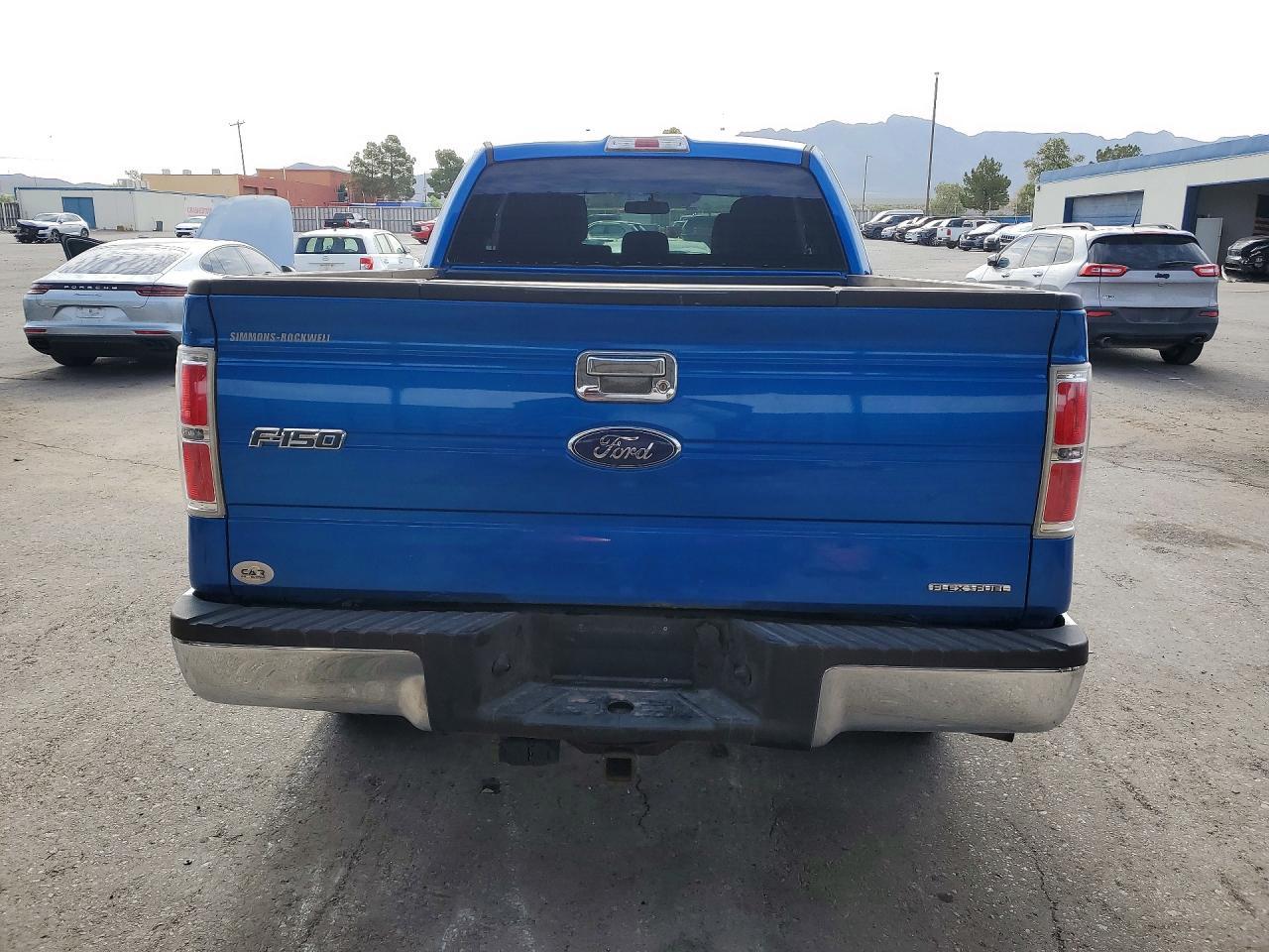 2014 Ford F150 Super - Фото 6