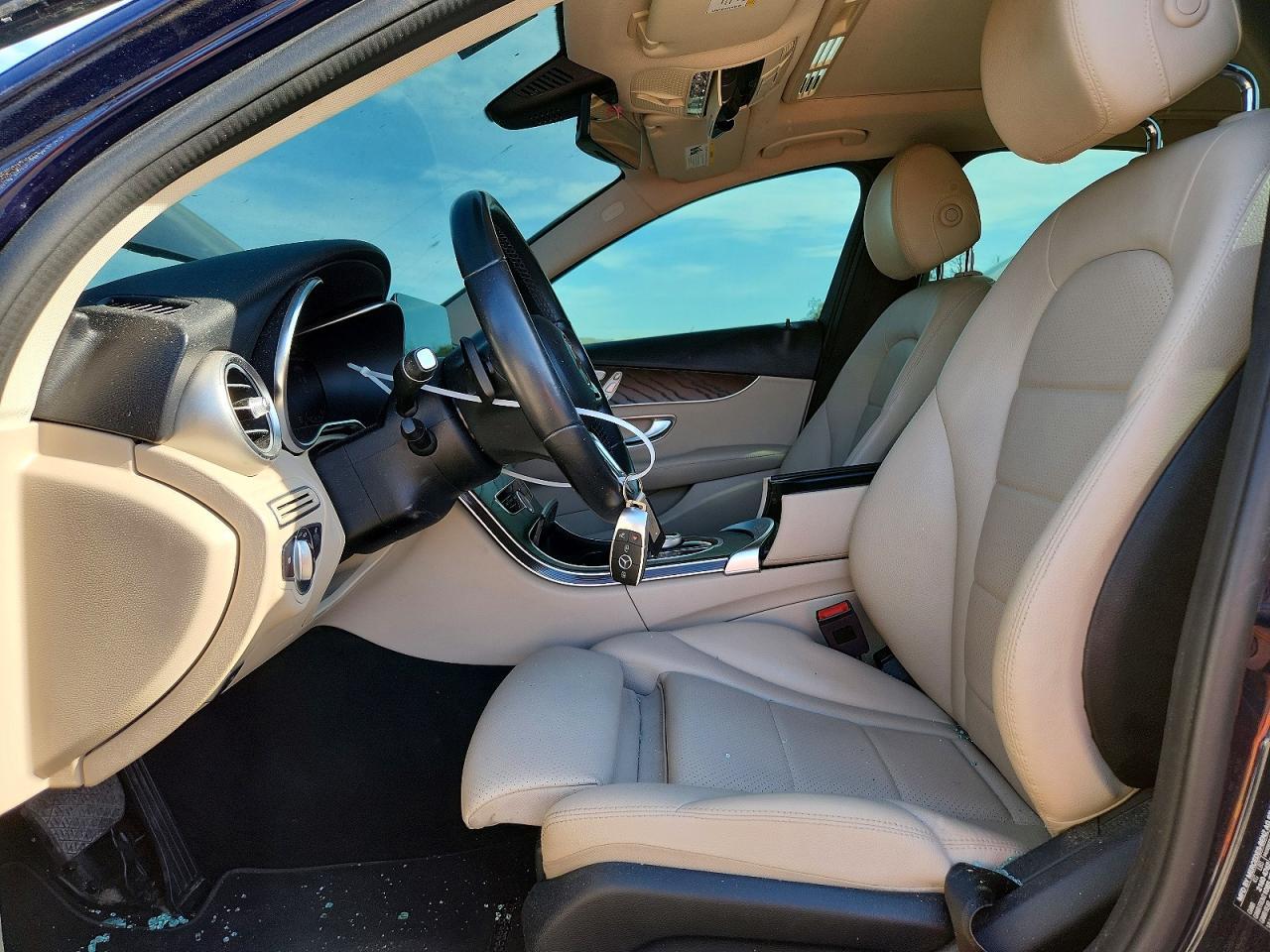 2021 Mercedes-Benz C 300 4Matic - Фото 7