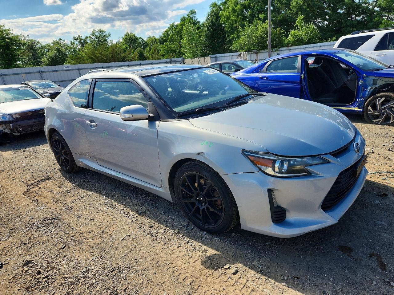 2014 Scion Tc 10 Series - Image 4