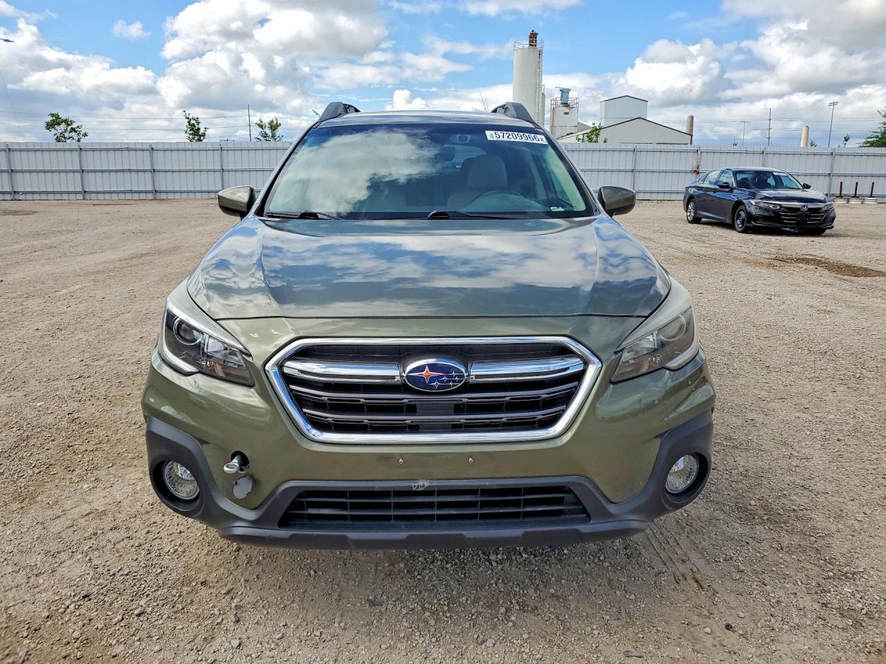2019 Subaru Outback 2.5I Premium - Image 5