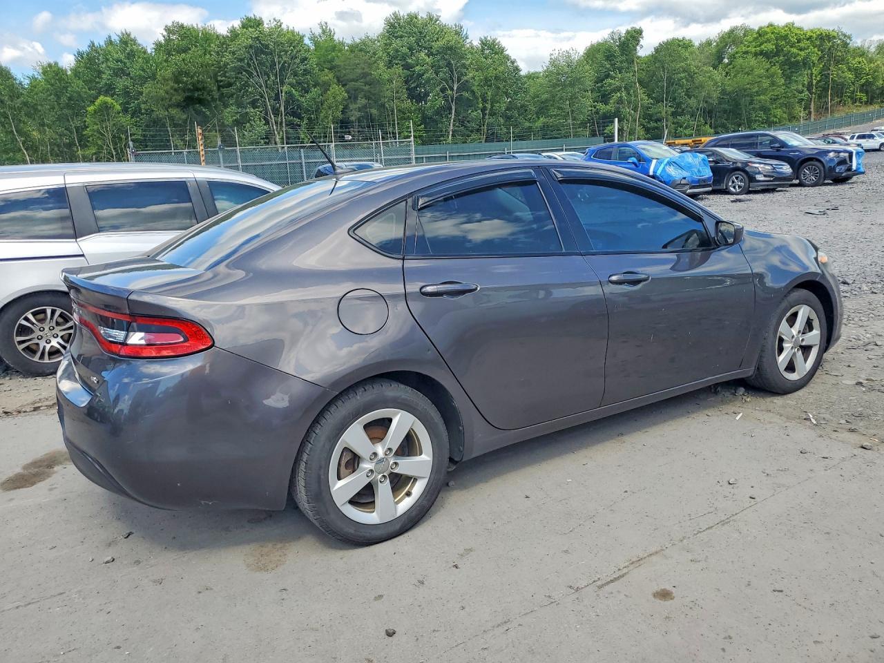 2016 Dodge Dart Sxt - Фото 3