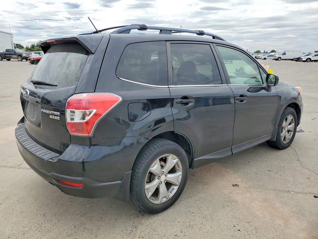 2014 Subaru Forester 2.5I Limited - Image 3