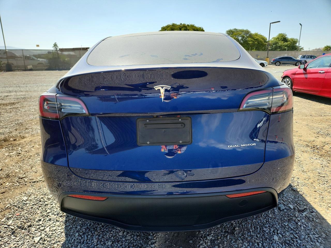 2023 Tesla Model Y - Фото 6