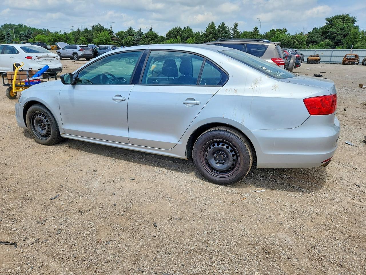 2014 Volkswagen Jetta Base - Фото 2