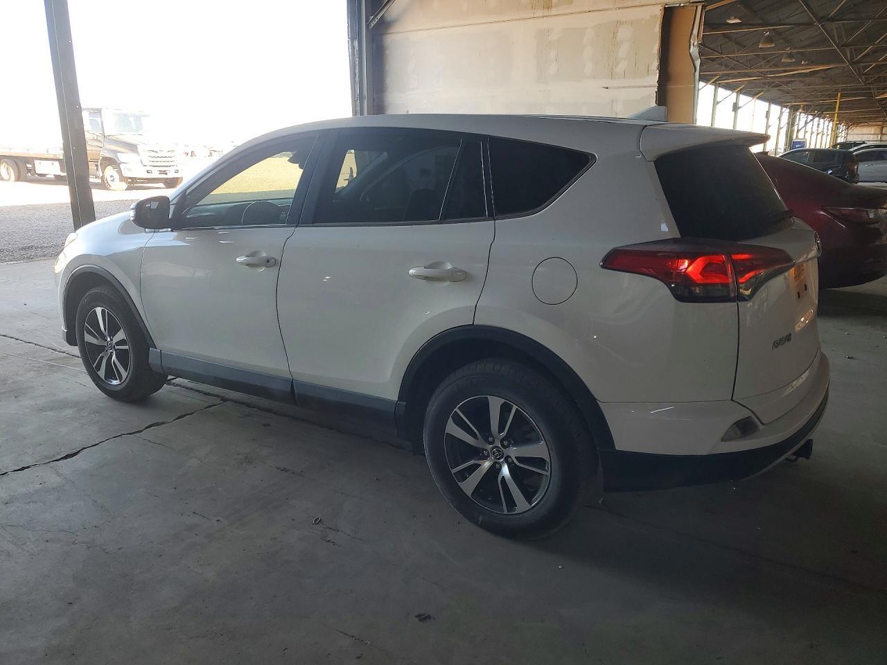 2018 Toyota Rav4 Xle - Фото 2