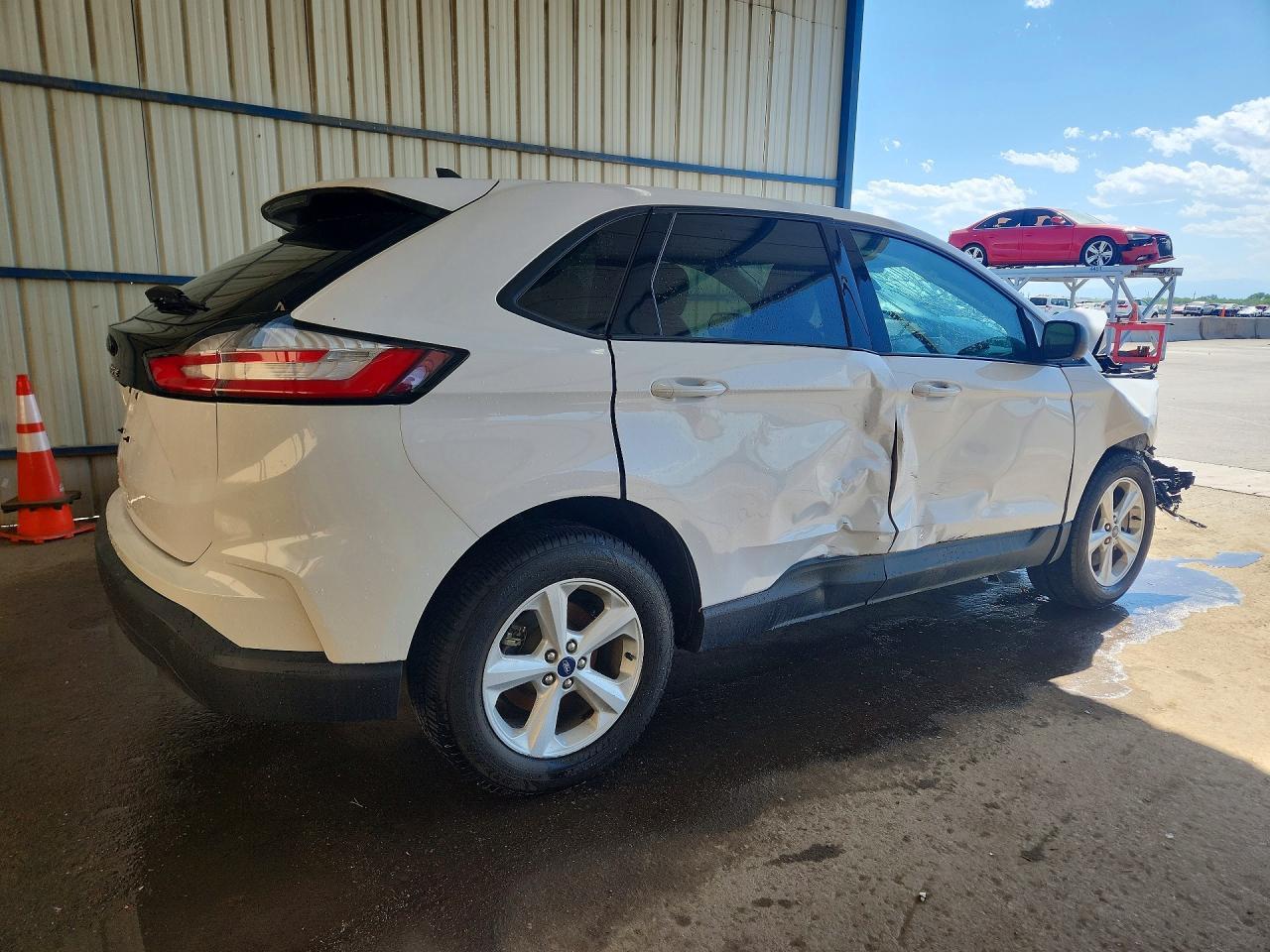 2021 Ford Edge Se - Image 3