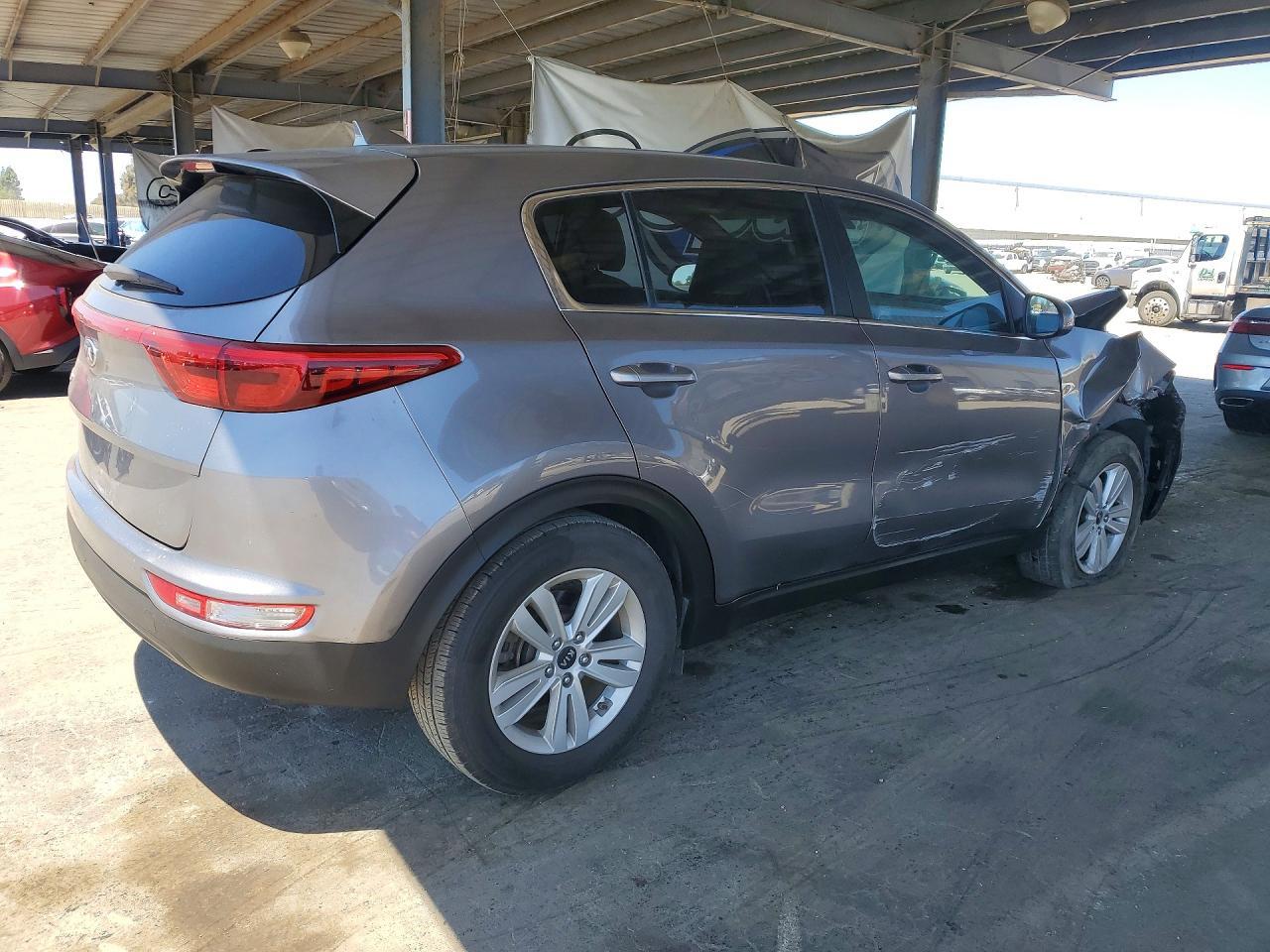 2018 Kia Sportage Lx - Фото 3