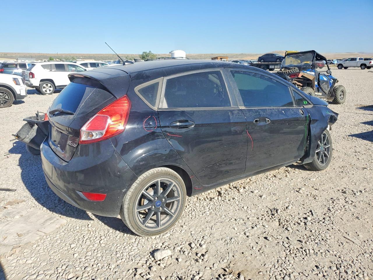 2016 Ford Fiesta Se - Image 3