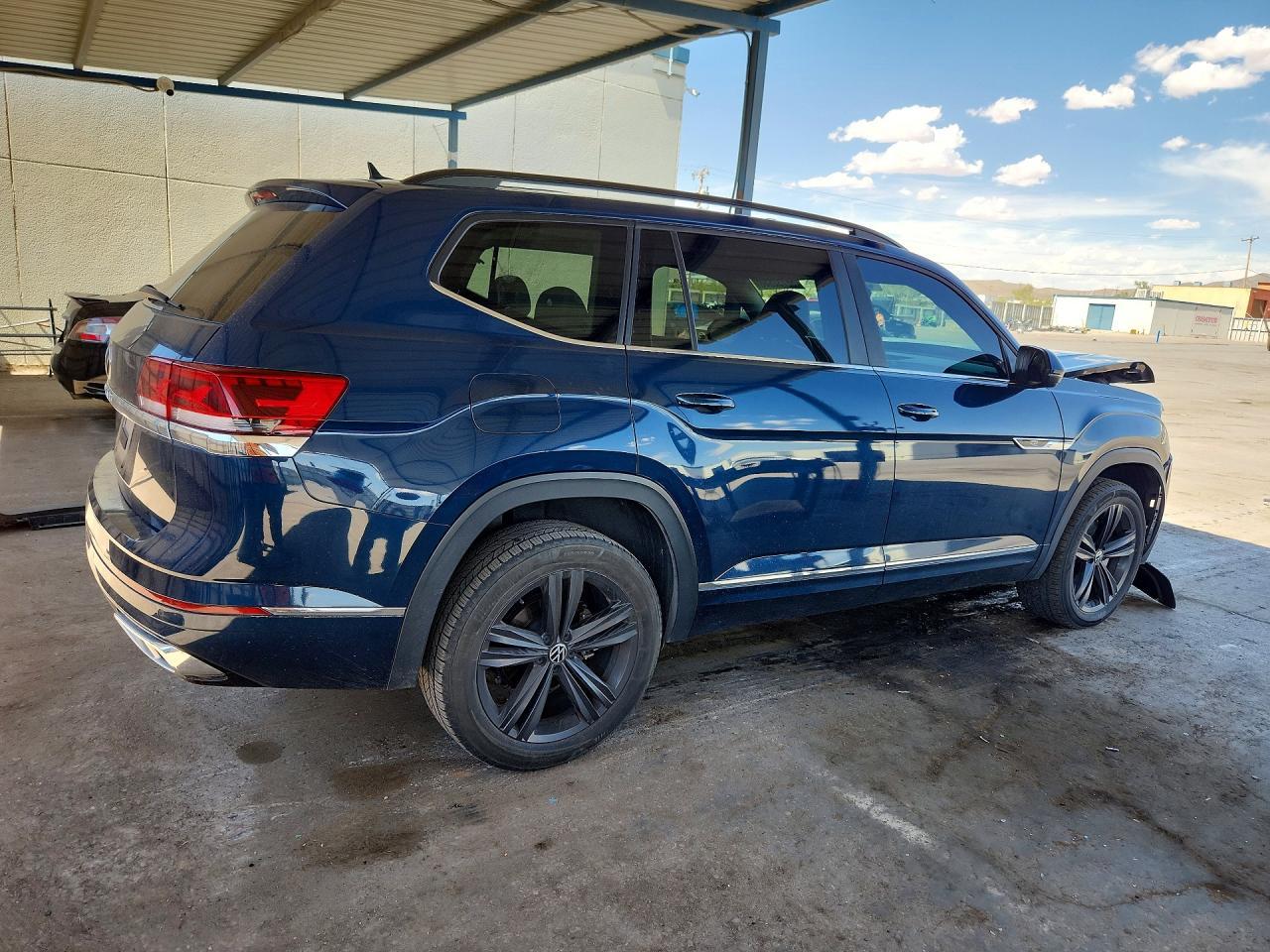 2021 Volkswagen Atlas Se - Image 3