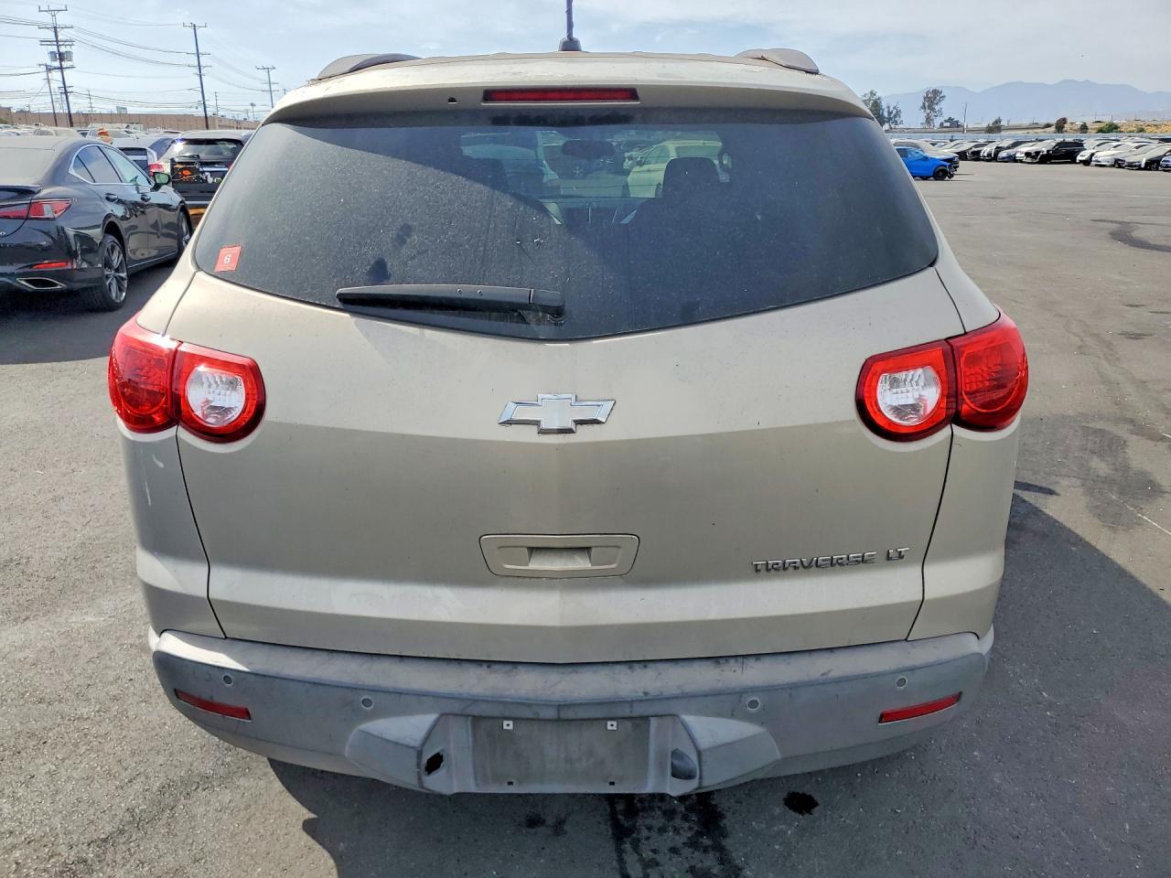 2011 Chevrolet Traverse Lt - Image 6