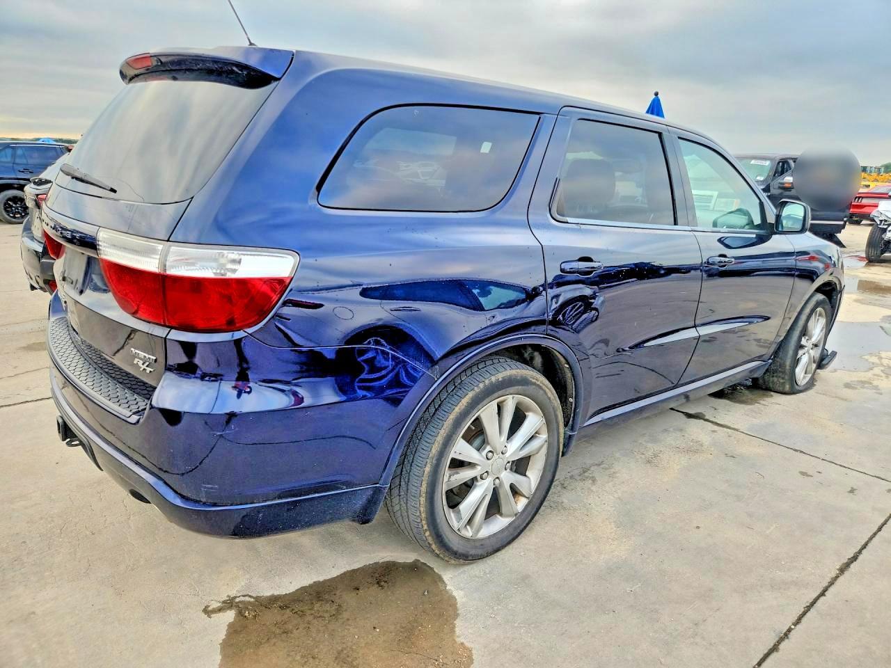 2012 Dodge Durango R/T - Фото 3