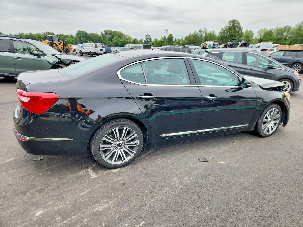2015 Kia Cadenza Premium - Image 3