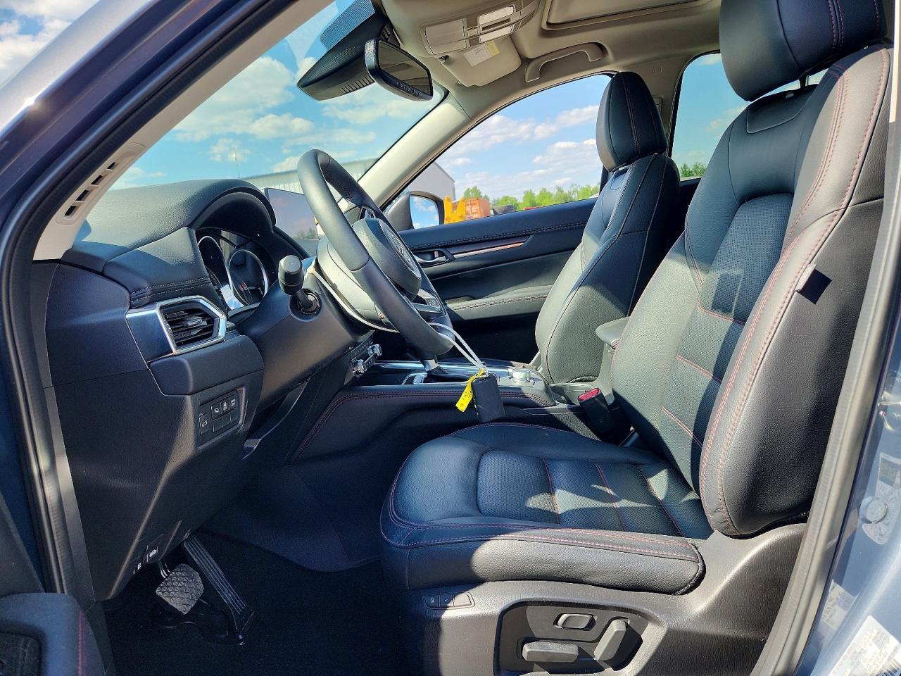 2025 Mazda Cx-5 Preferred - Image 7