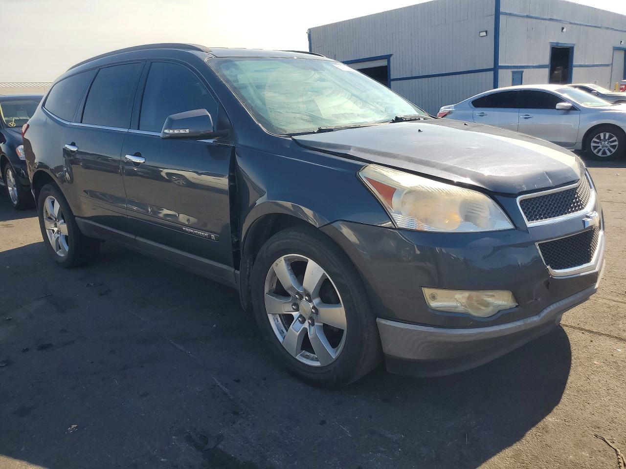 2009 Chevrolet Traverse Lt - Image 4