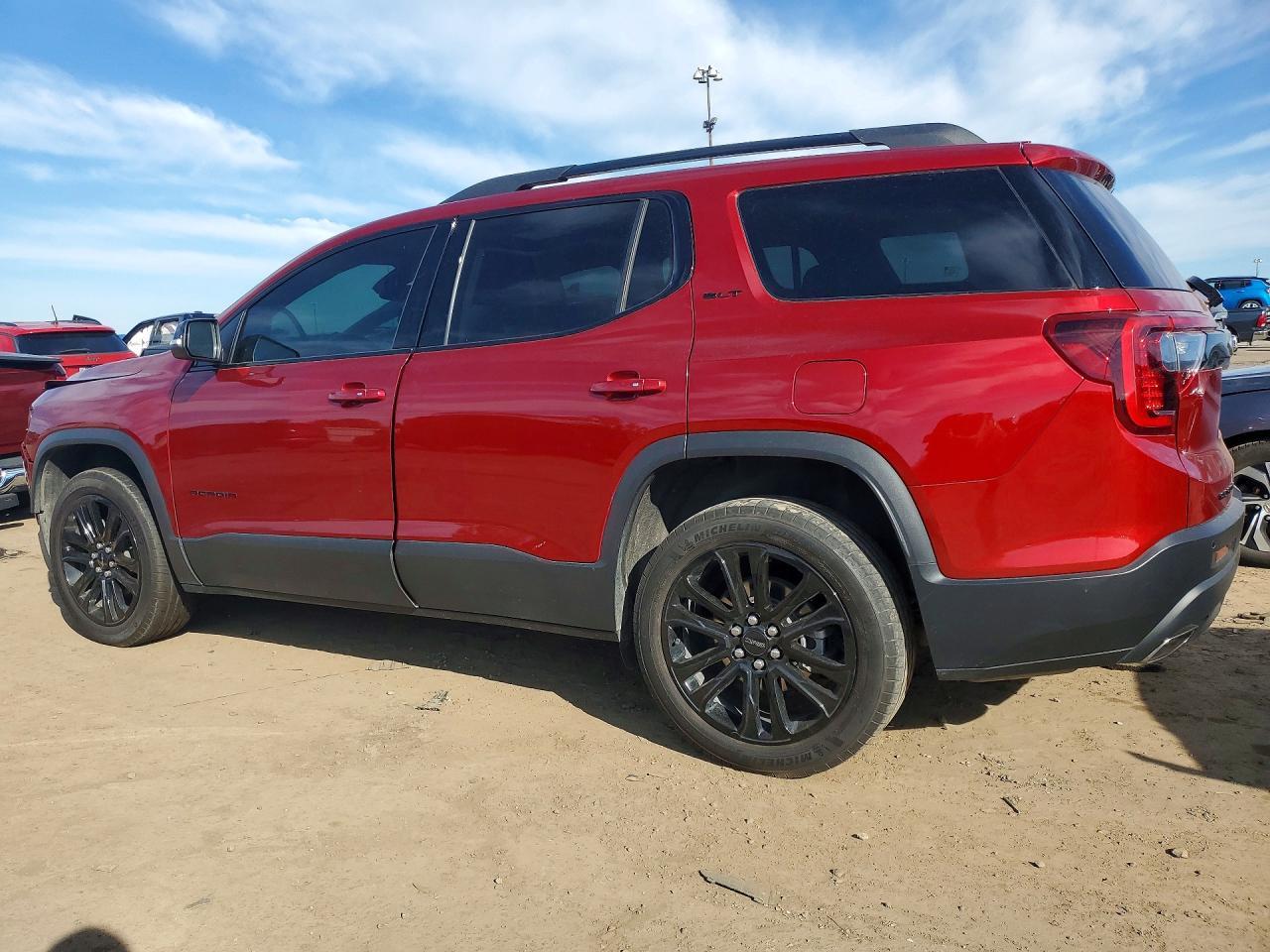 2023 GMC Acadia Slt - Фото 2