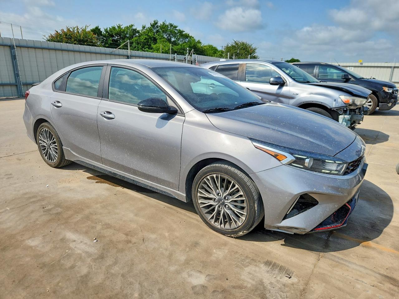 2024 Kia Forte Gt Line - Image 4