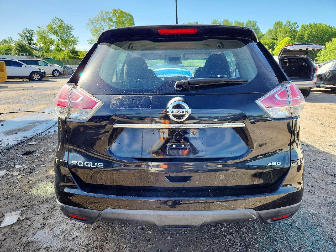2015 Nissan Rogue S - Фото 6