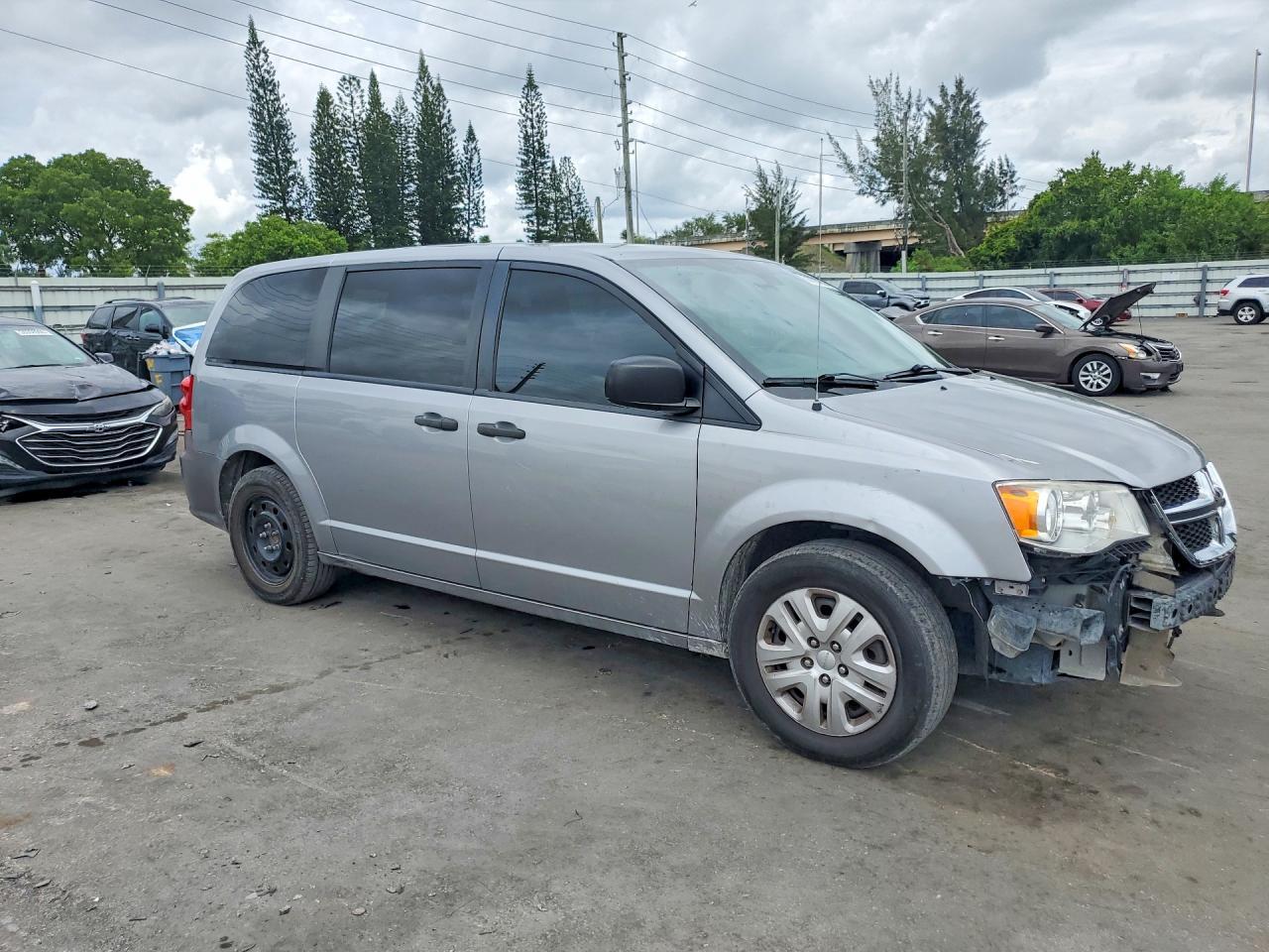 2019 Dodge Grand Caravan Se - Фото 4