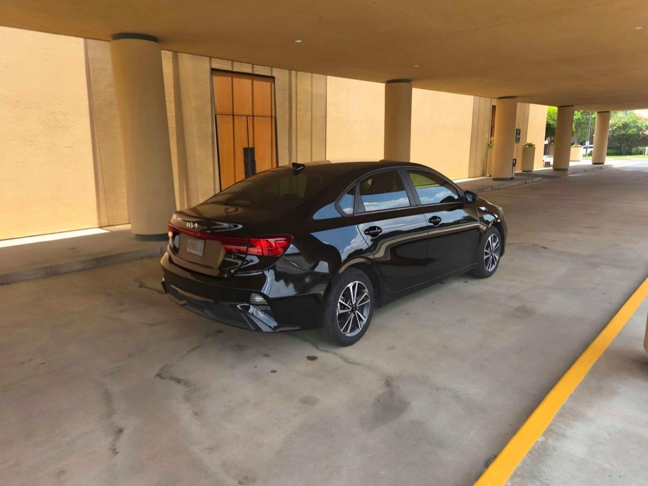 2022 Kia Forte Fe - Фото 4