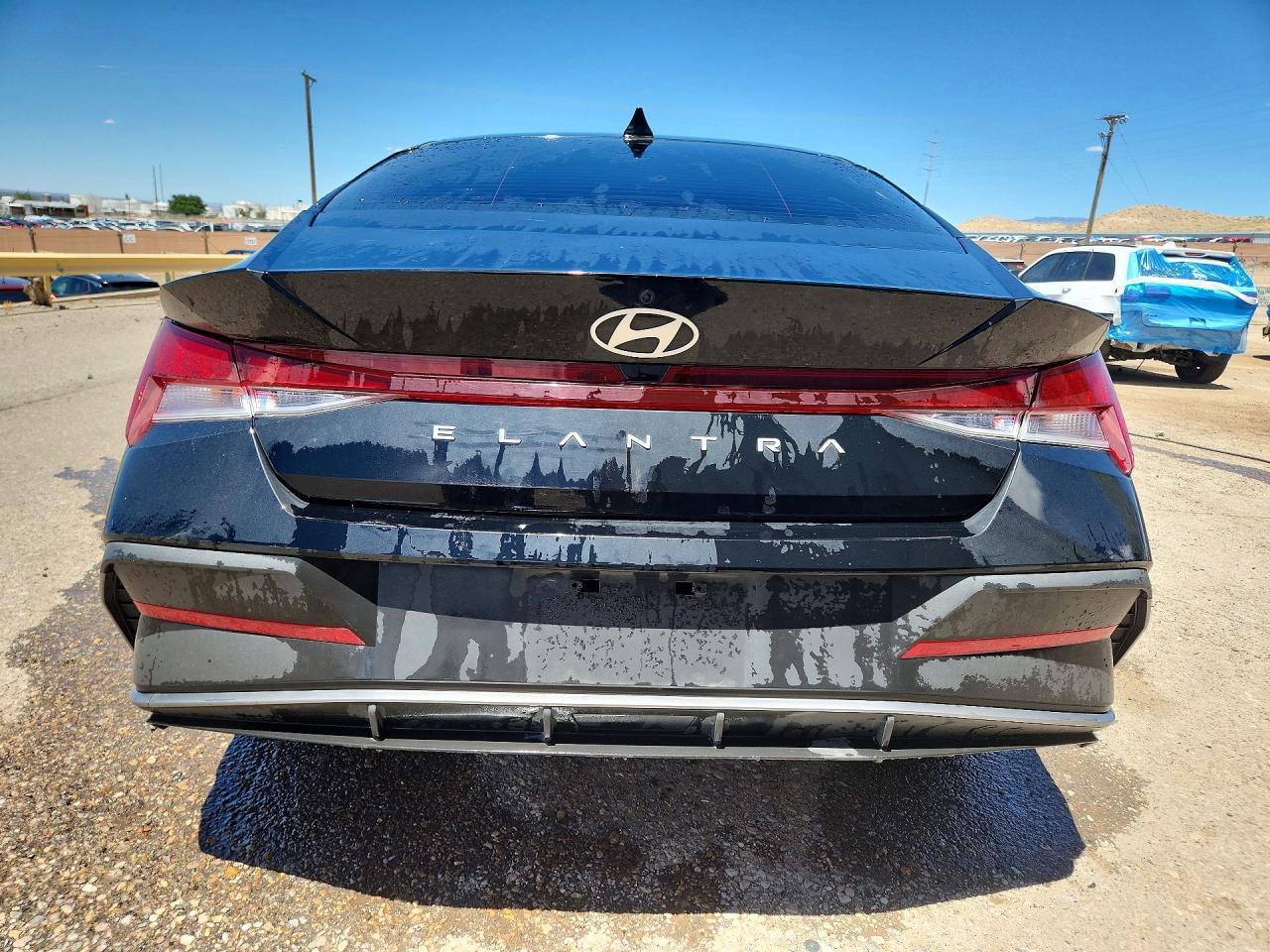 2024 Hyundai Elantra Se - Фото 6