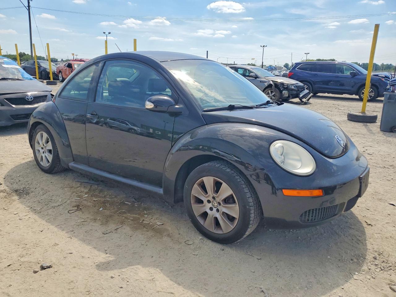 2008 Volkswagen Beetle - Фото 4