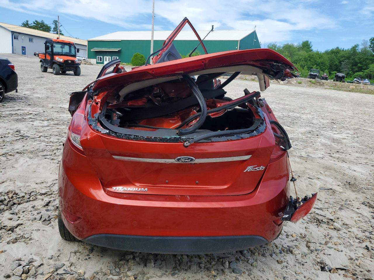 2018 Ford Fiesta Titanium - Image 6
