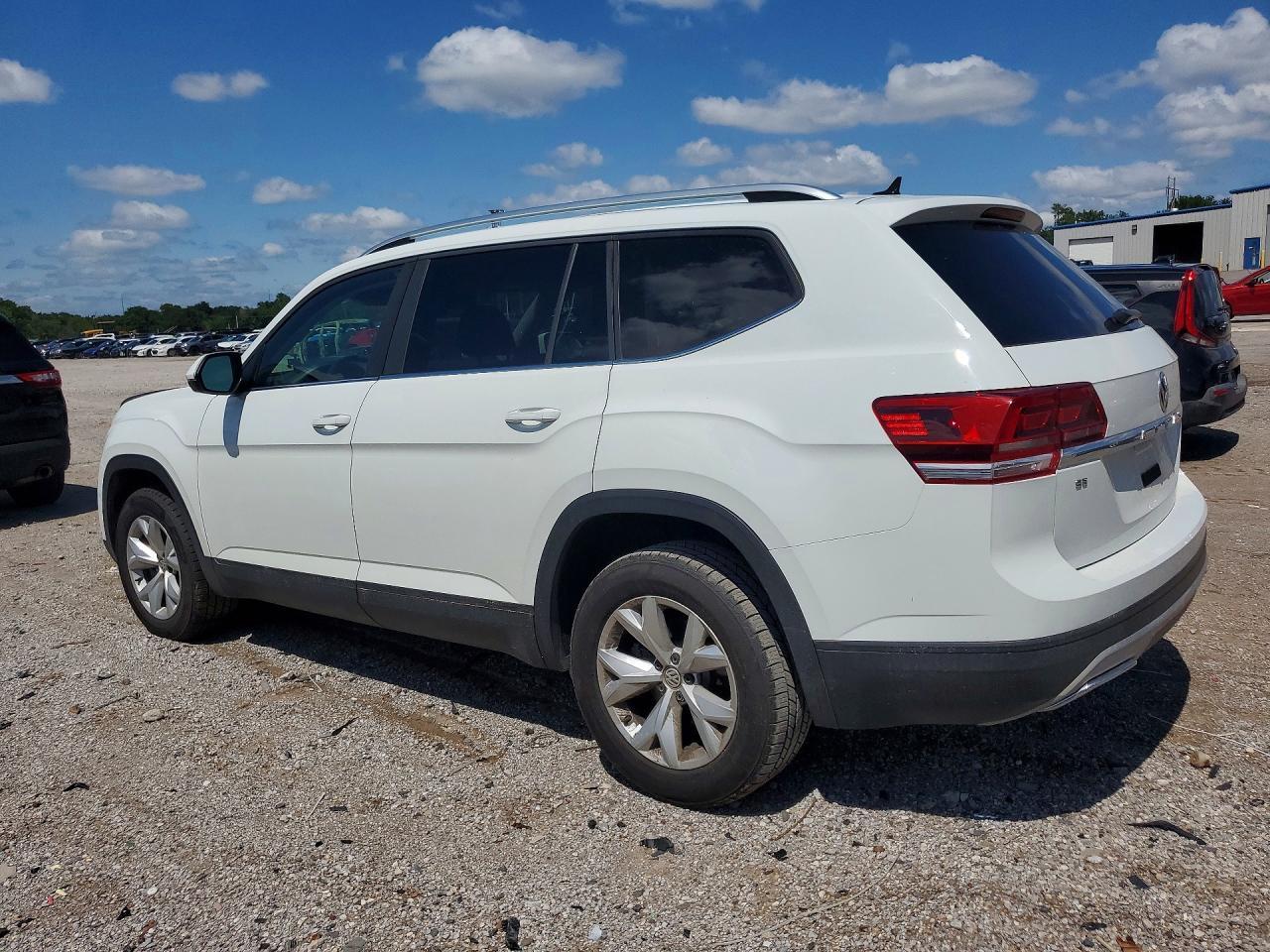 2018 Volkswagen Atlas Se - Фото 2