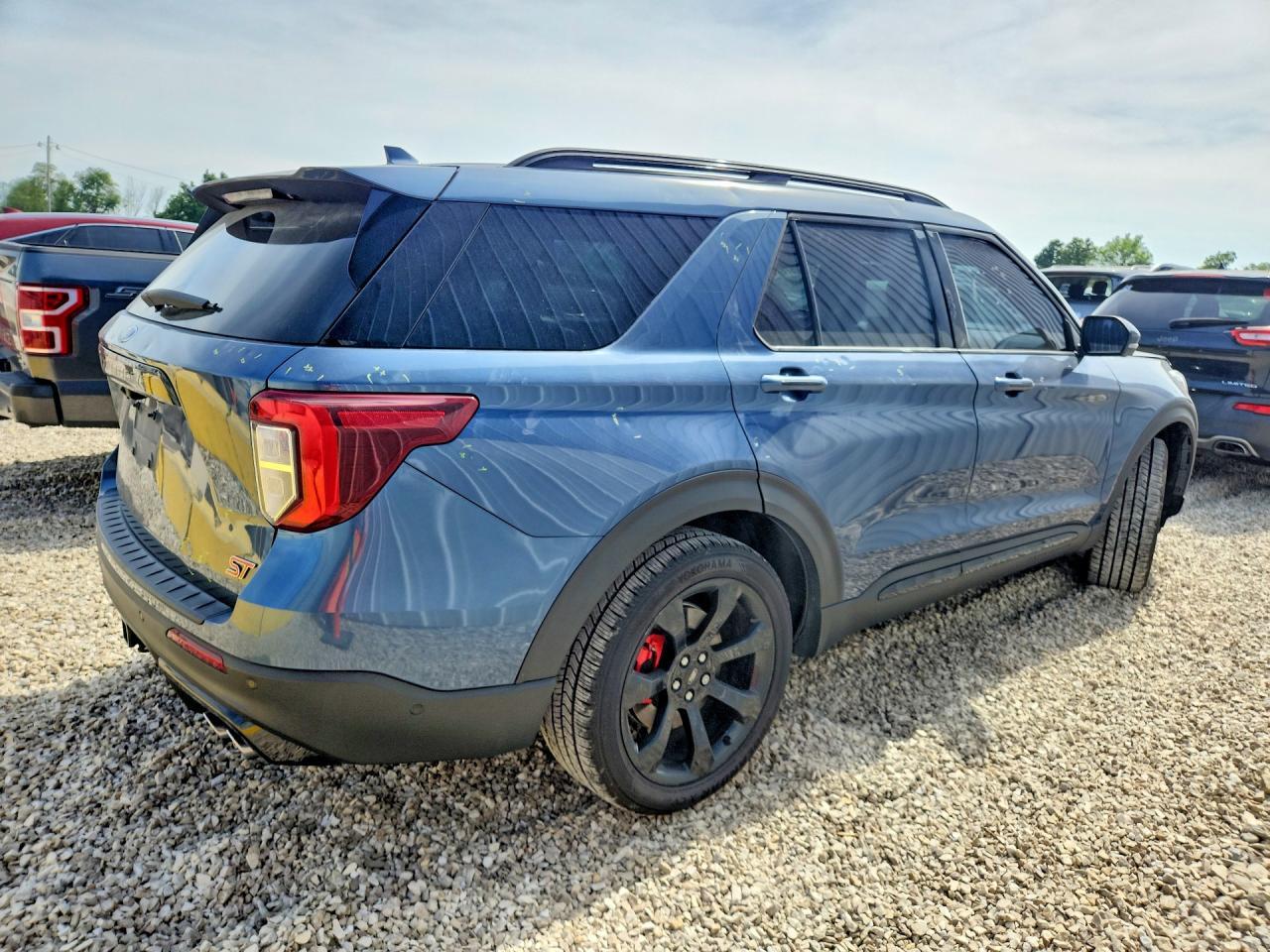 2020 Ford Explorer St - Image 3