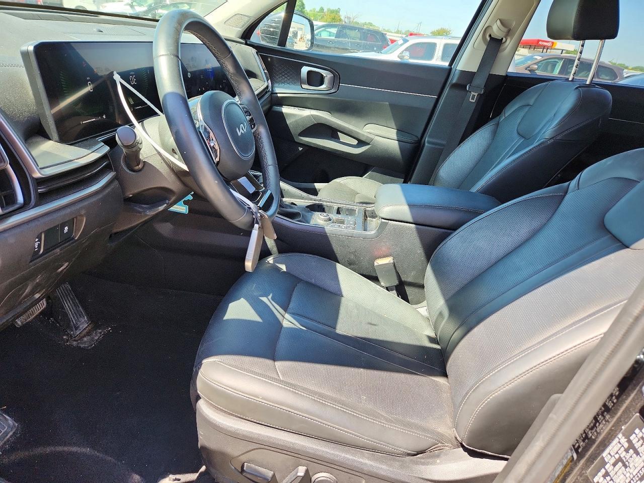 2025 Kia Sorento S - Фото 7
