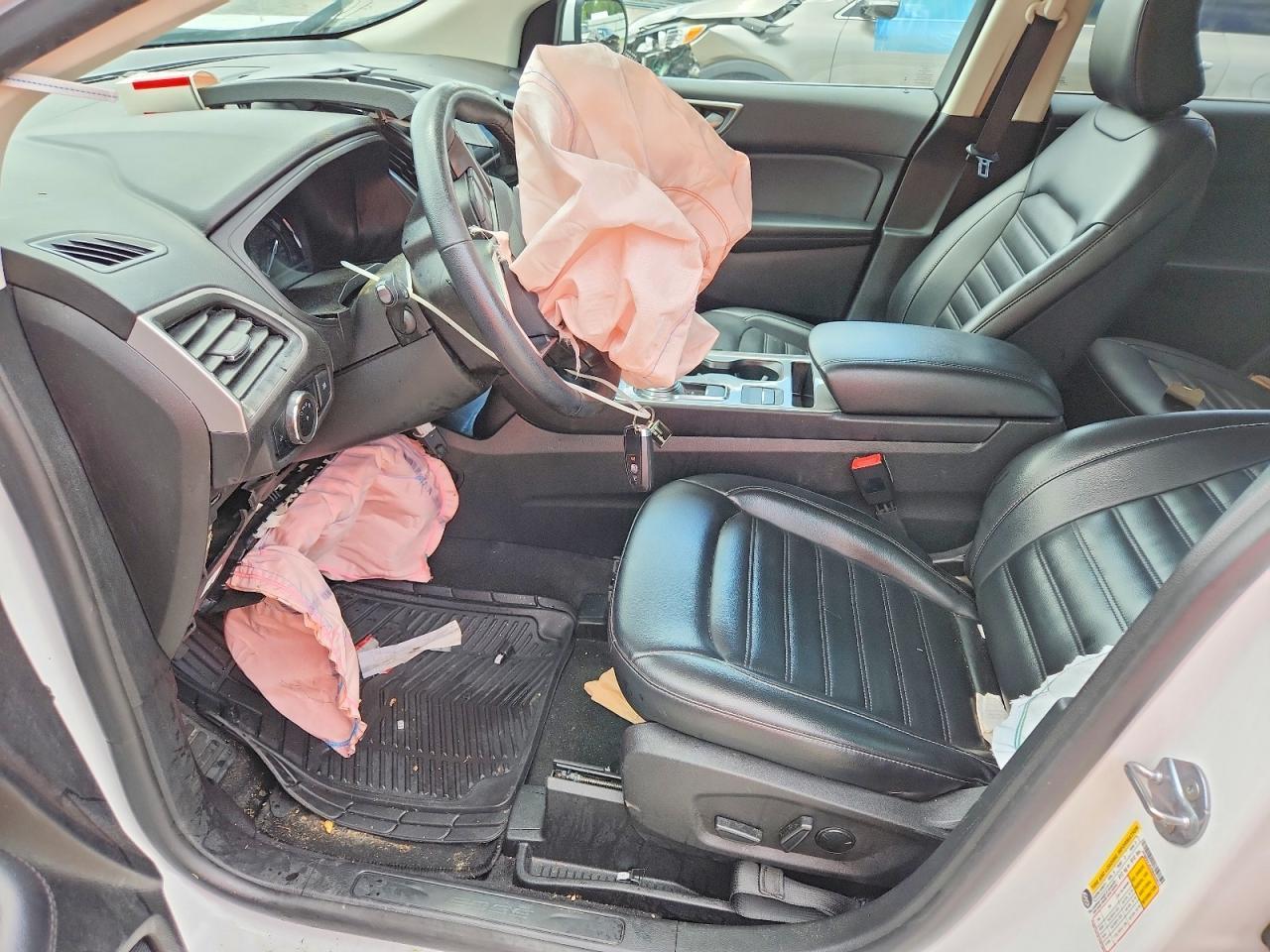 2024 Ford Edge Sel - Image 7