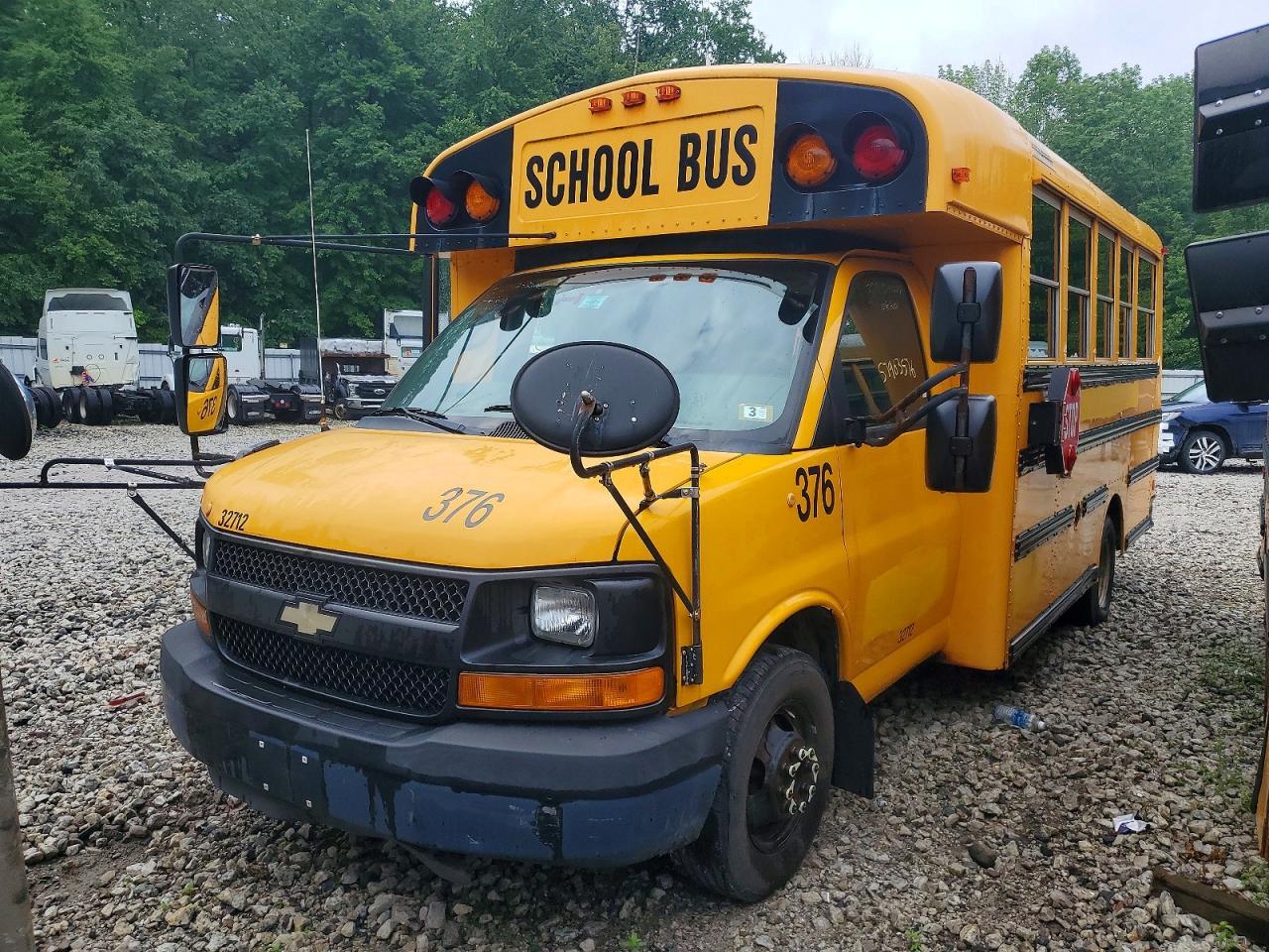 2011 Chevrolet Express G3 - School Bus - Фото 2