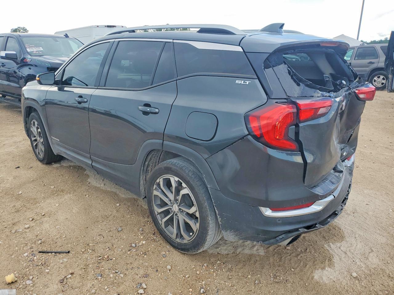 2019 GMC Terrain Slt - Фото 2