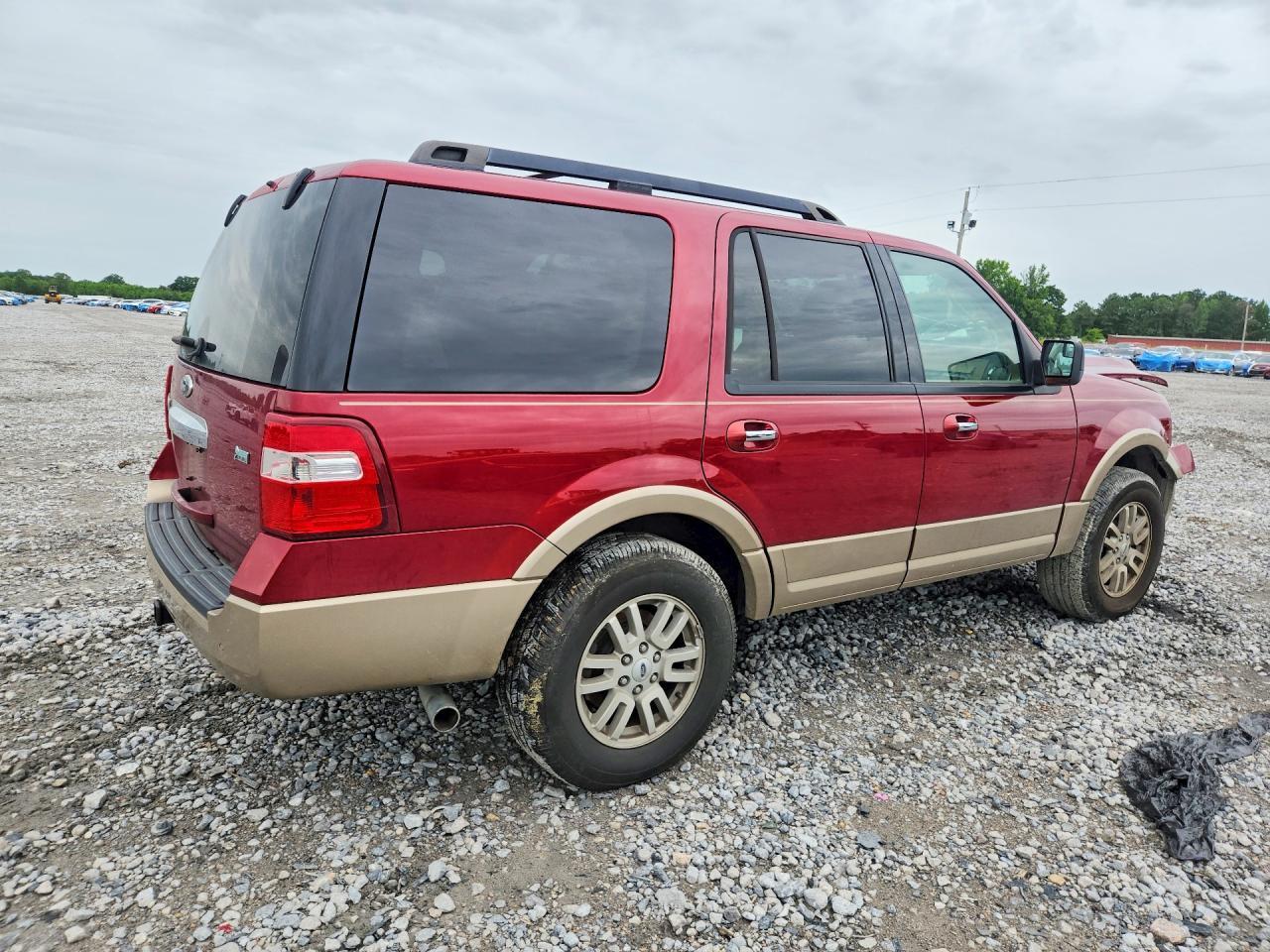 2014 Ford Expedition Xlt - Фото 3