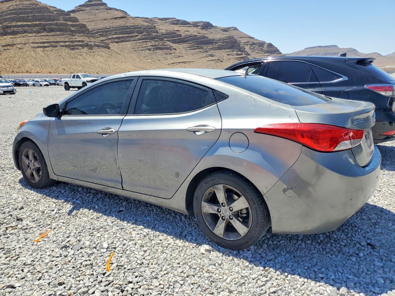 2012 Hyundai Elantra Gls - Фото 2