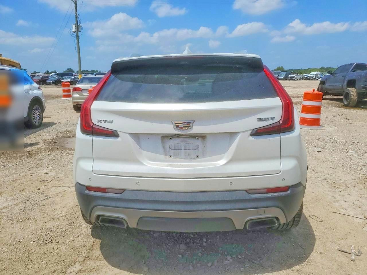 2019 Cadillac Xt4 Premium Luxury - Image 6