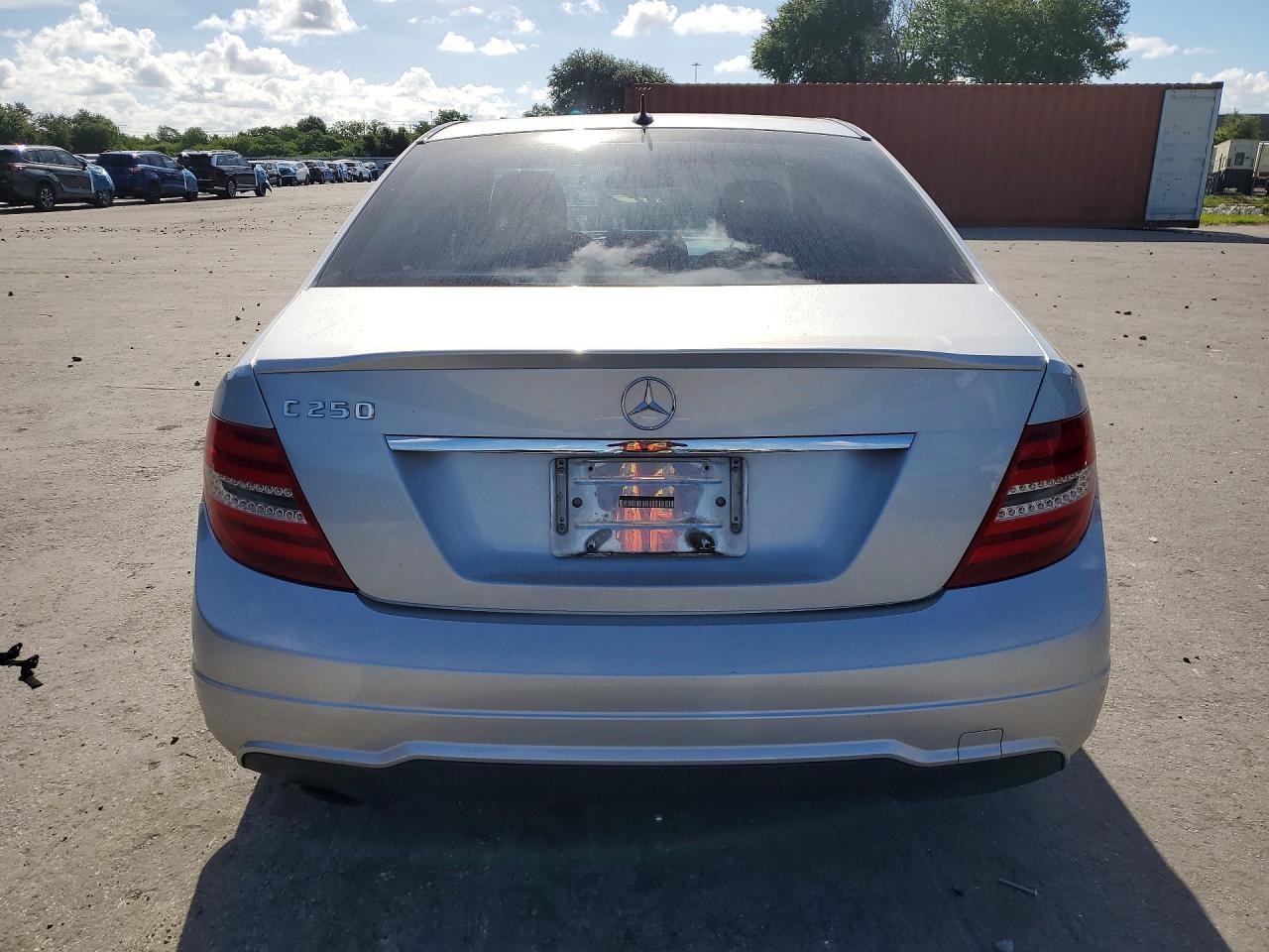 2014 Mercedes-Benz C 250 - Фото 6