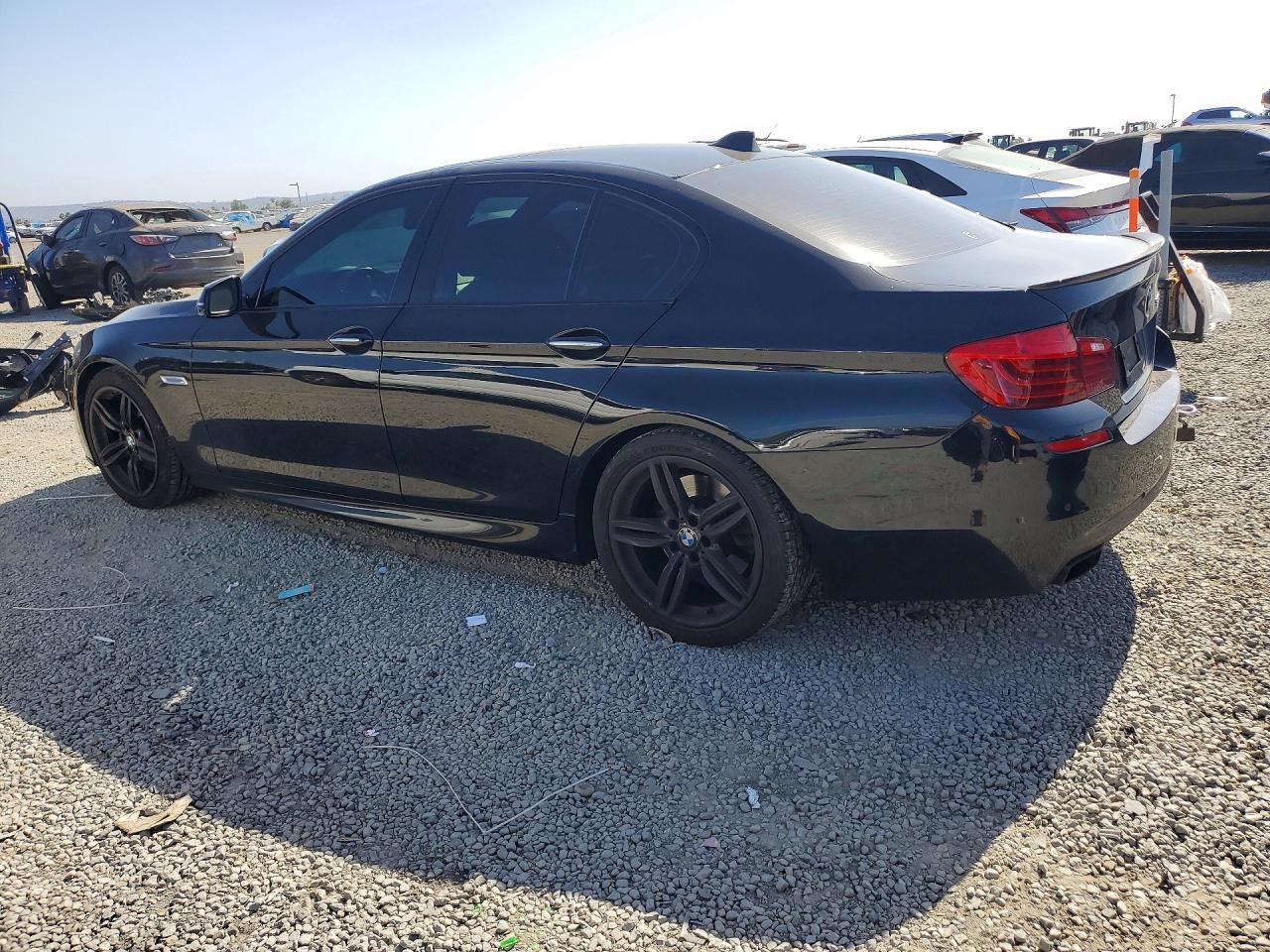 2016 BMW 550 I - Фото 2