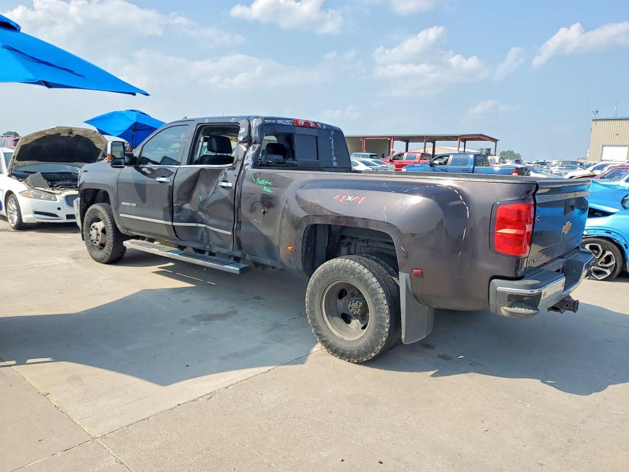 2018 Chevrolet Silverado K3500 Ltz - Фото 2