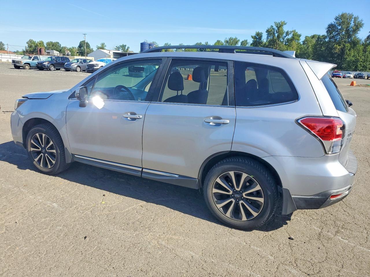 2017 Subaru Forester 2.0Xt Touring - Image 2
