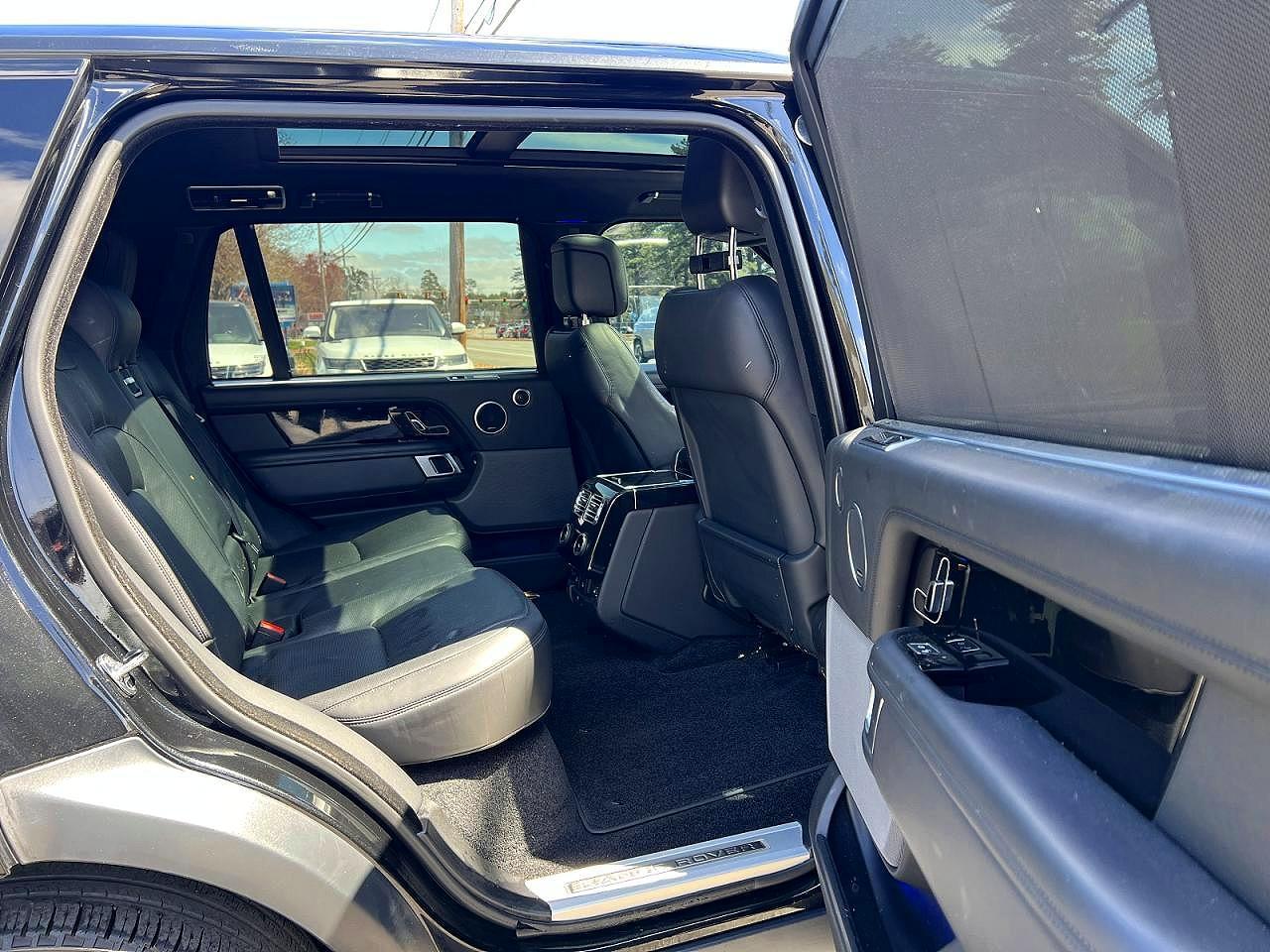 2019 Land Rover Range Rover Supercharged - Image 6