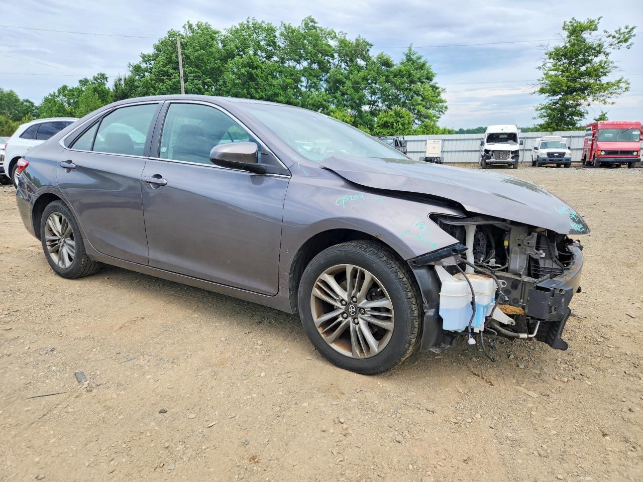 2017 Toyota Camry Se - Image 4
