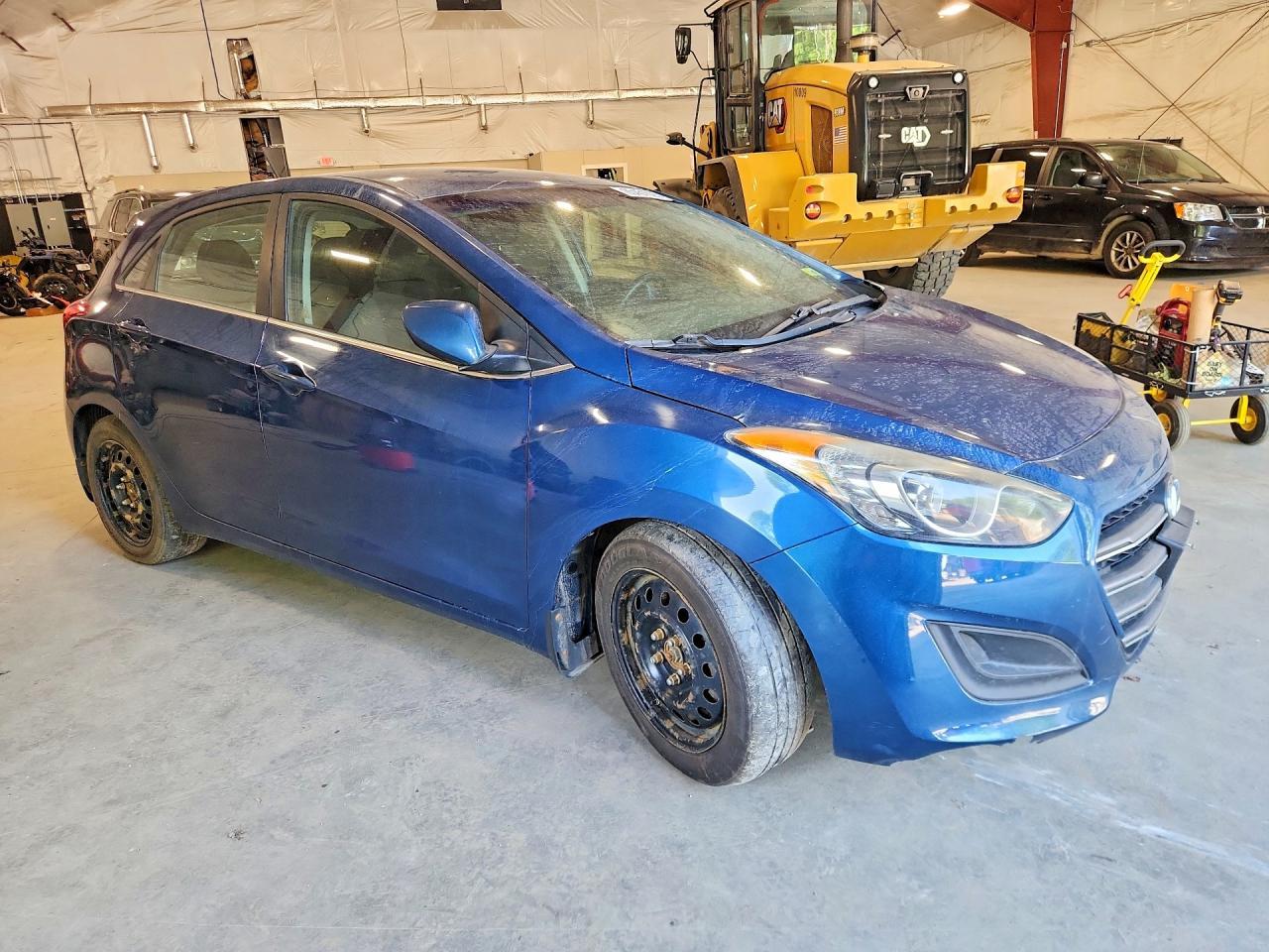 2016 Hyundai Elantra Gt Base - Image 4