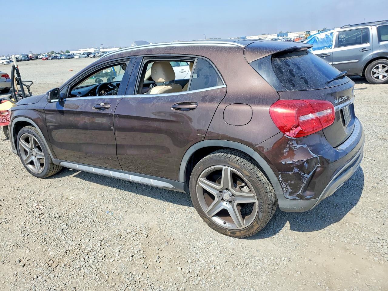 2015 Mercedes-Benz Gla 250 4Matic - Фото 2