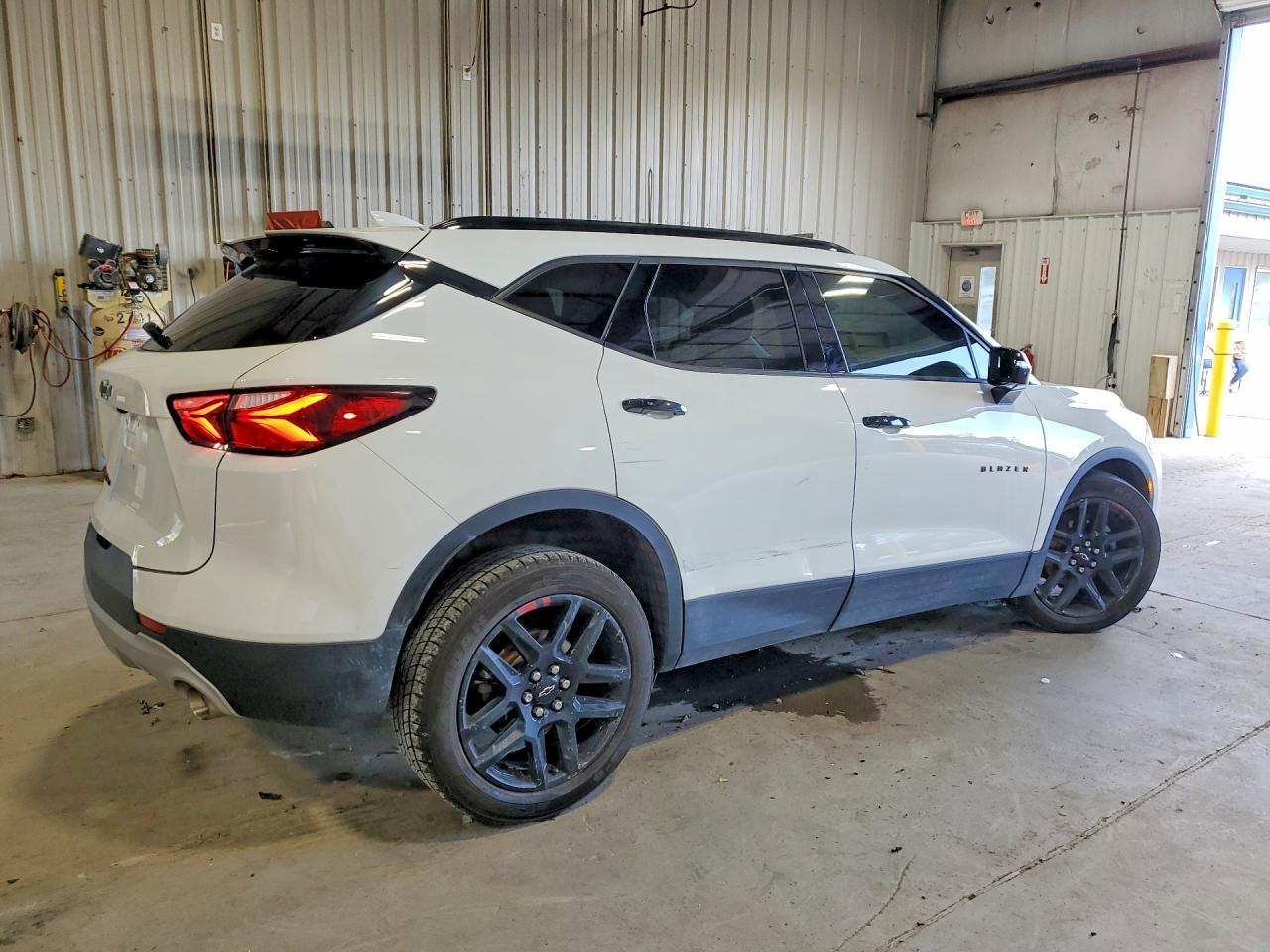 2020 Chevrolet Blazer 2Lt - Фото 3