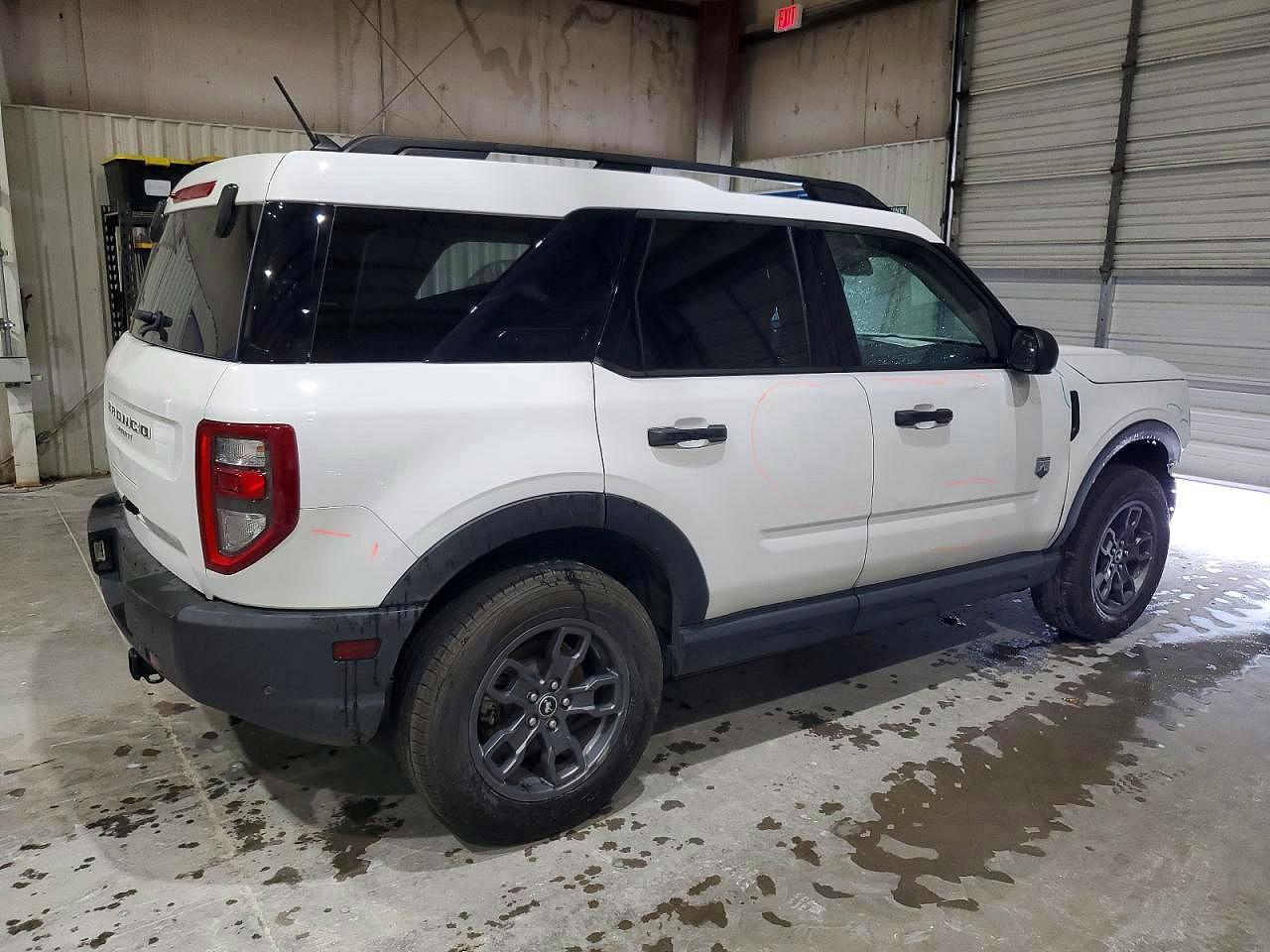 2023 Ford Bronco Sport Badlands - Image 3