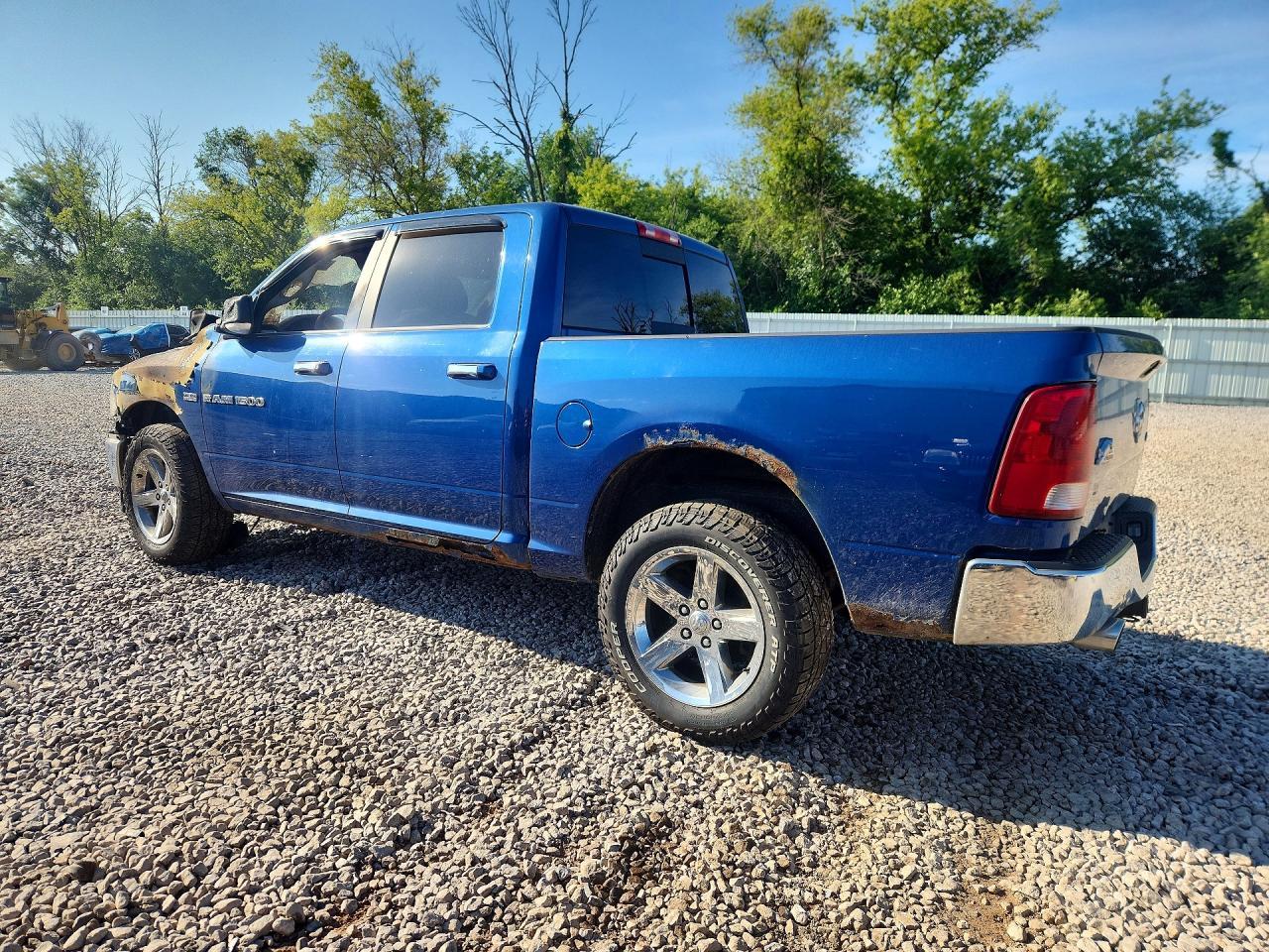 2011 Dodge Ram 1500 - Фото 2